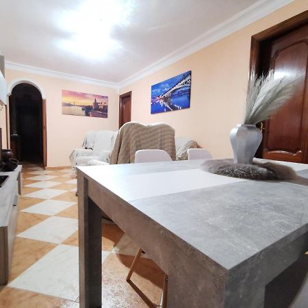 Sleepin Triana Apartamento Sevilha Exterior foto